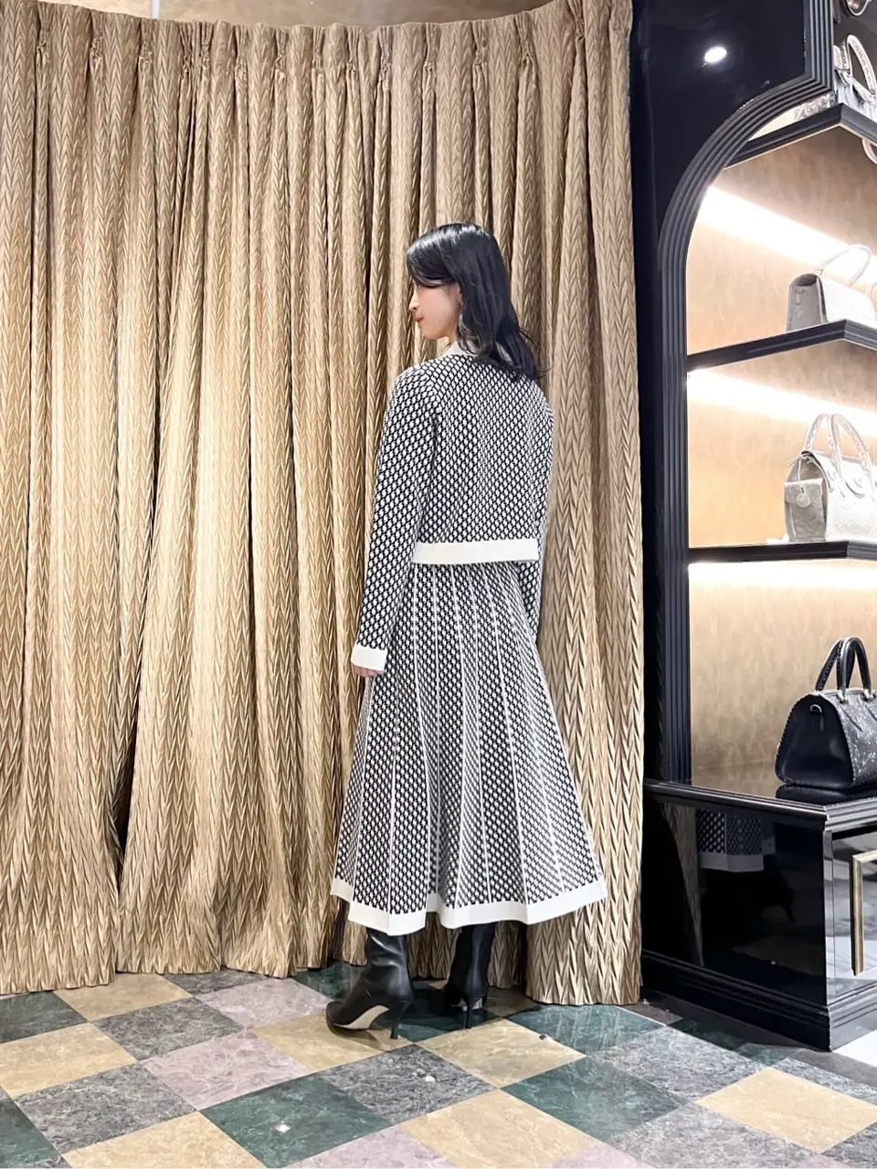 GRACE CONTINENTAL The Banquet yuri コーディネート画像