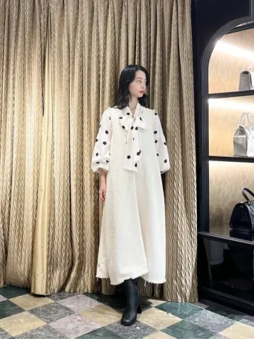 GRACE CONTINENTAL The Banquet yuri コーディネート画像