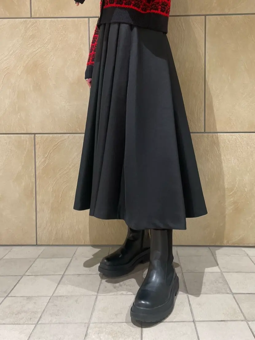 GRACE CONTINENTAL The Banquet  Sekine コーディネート画像