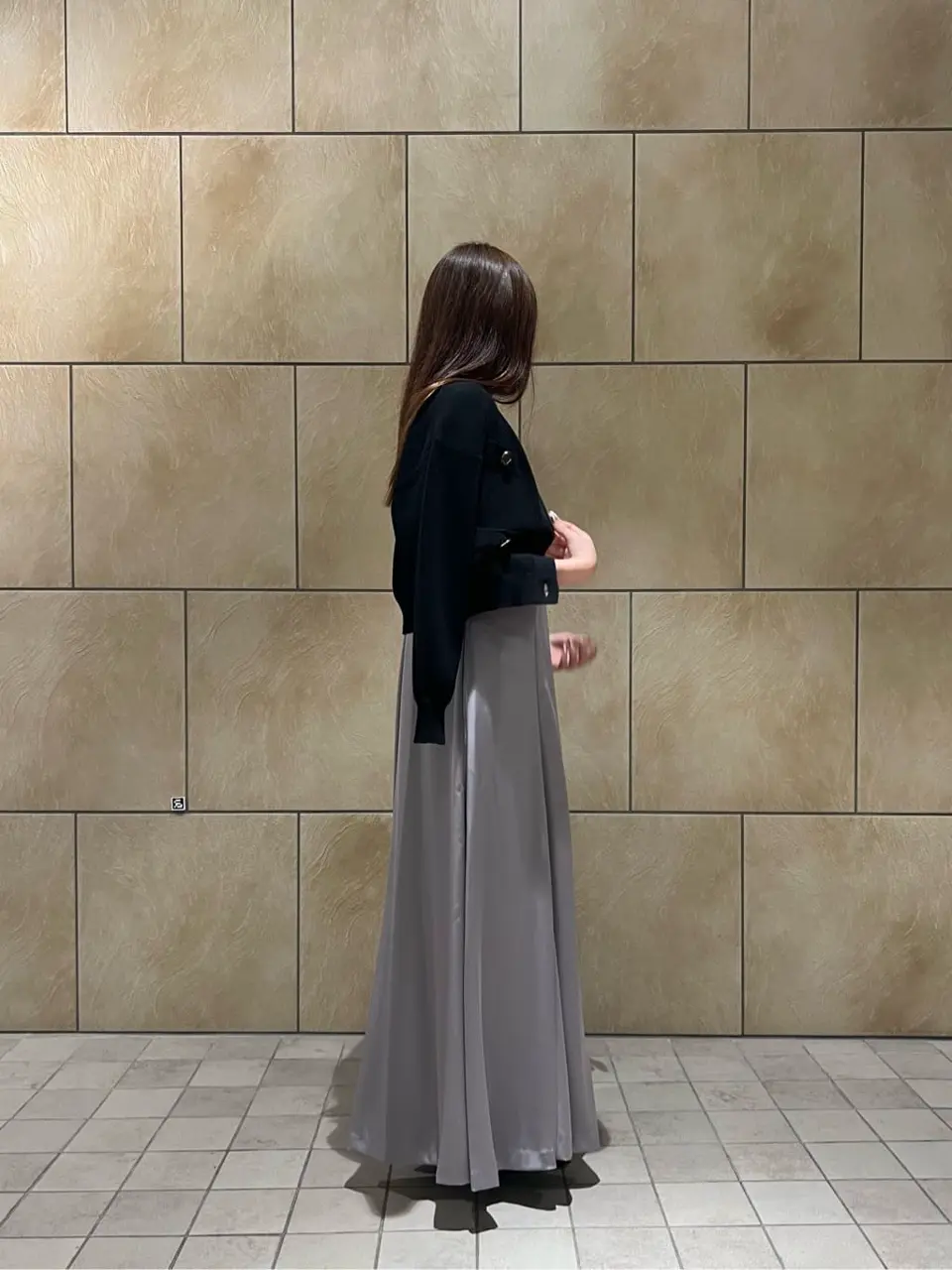 GRACE CONTINENTAL The Banquet 赤坂 梨来 コーディネート画像