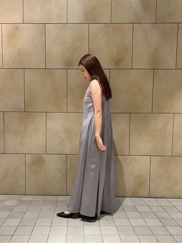 GRACE CONTINENTAL The Banquet 赤坂 梨来 コーディネート画像