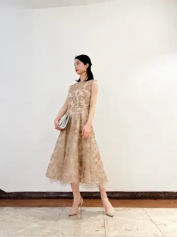 GRACE CONTINENTAL The Banquet yuri コーディネート画像