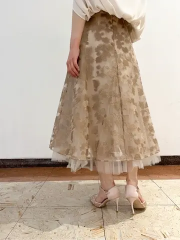 GRACE CONTINENTAL The Banquet yuri コーディネート画像