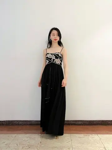 GRACE CONTINENTAL The Banquet yuri コーディネート画像