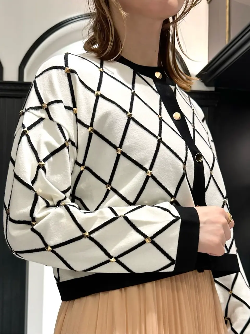 GRACE CONTINENTAL The Banquet Kogane. コーディネート画像