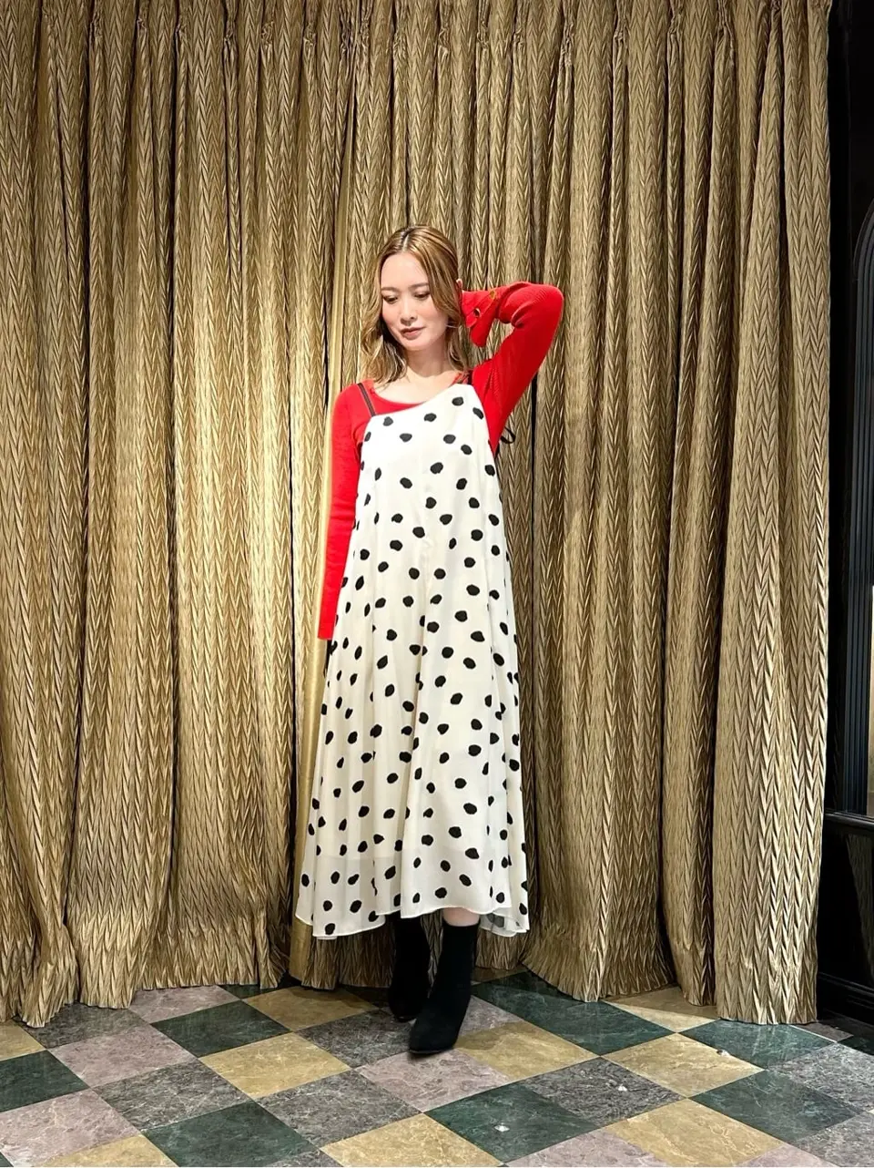 GRACE CONTINENTAL The Banquet Kogane. コーディネート画像