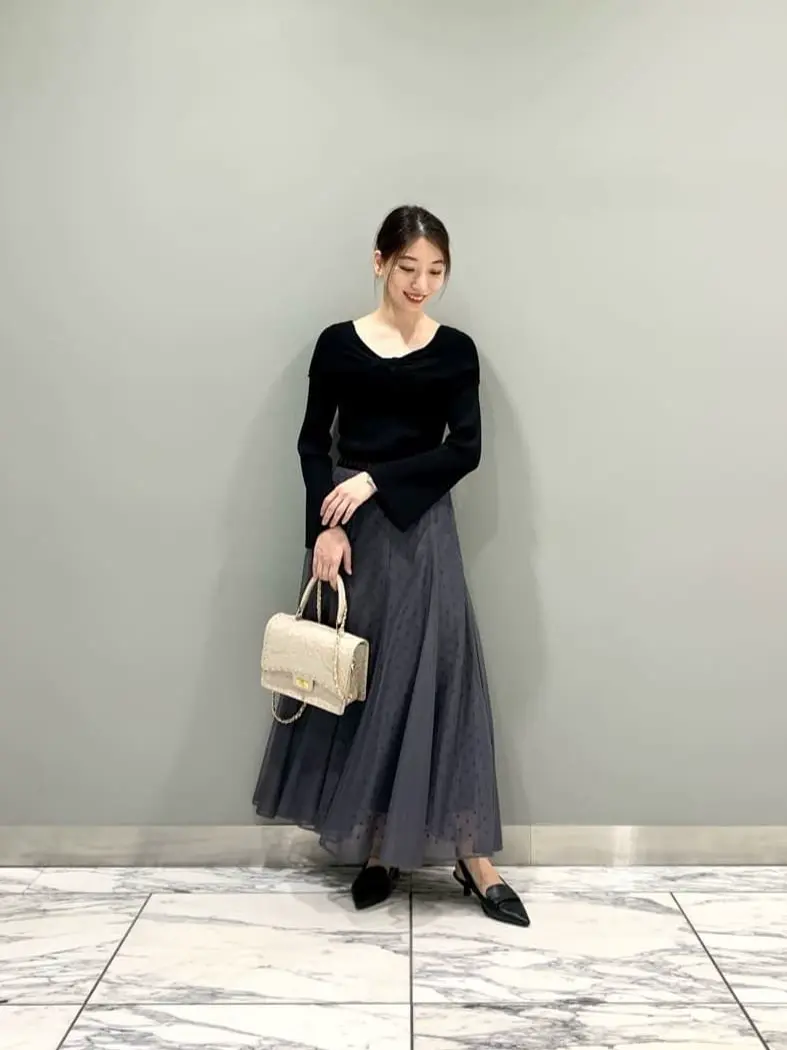 GRACE CONTINENTAL The Banquet eri コーディネート画像