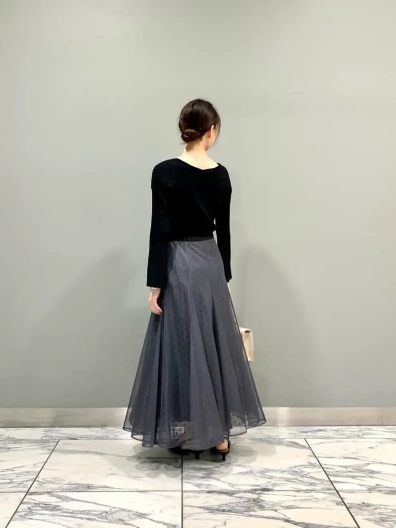 GRACE CONTINENTAL The Banquet eri コーディネート画像