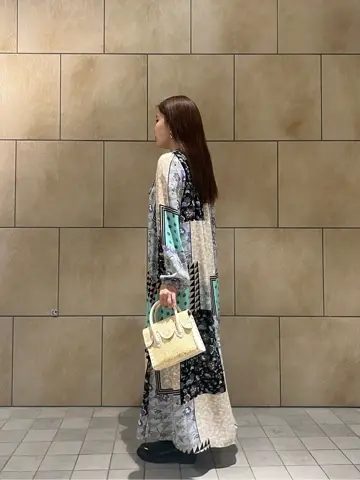 GRACE CONTINENTAL The Banquet 赤坂 梨来 コーディネート画像