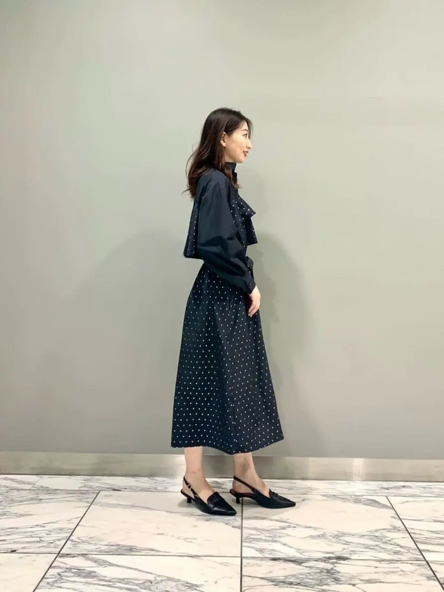 GRACE CONTINENTAL The Banquet eri コーディネート画像