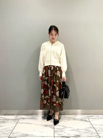 GRACE CONTINENTAL The Banquet eri コーディネート画像