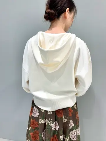 GRACE CONTINENTAL The Banquet eri コーディネート画像