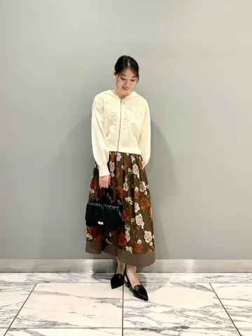 GRACE CONTINENTAL The Banquet eri コーディネート画像