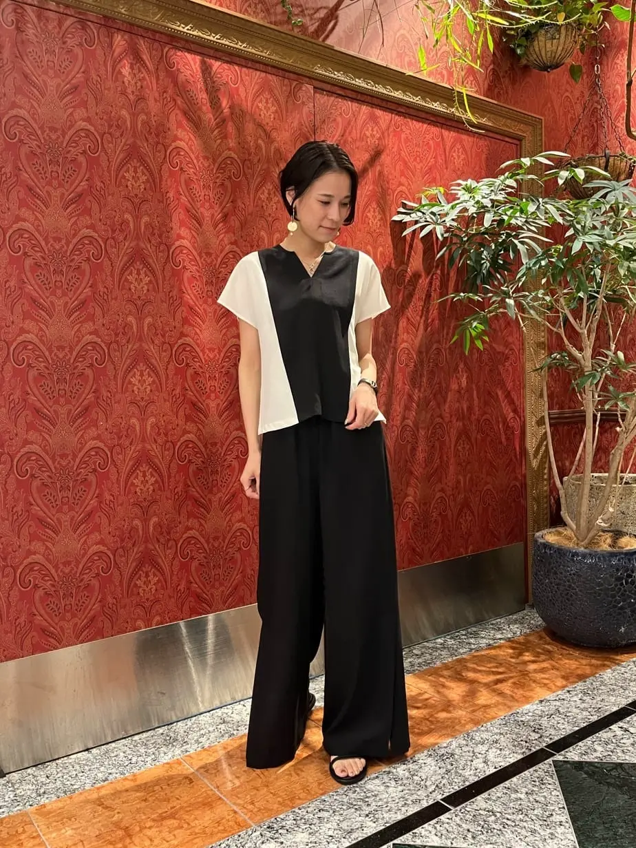 GRACE CONTINENTAL The Banquet 亀田 未希 コーディネート画像