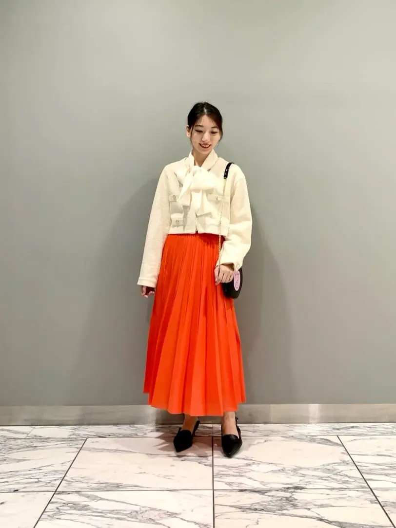 GRACE CONTINENTAL The Banquet eri コーディネート画像