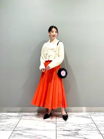 GRACE CONTINENTAL The Banquet eri コーディネート画像