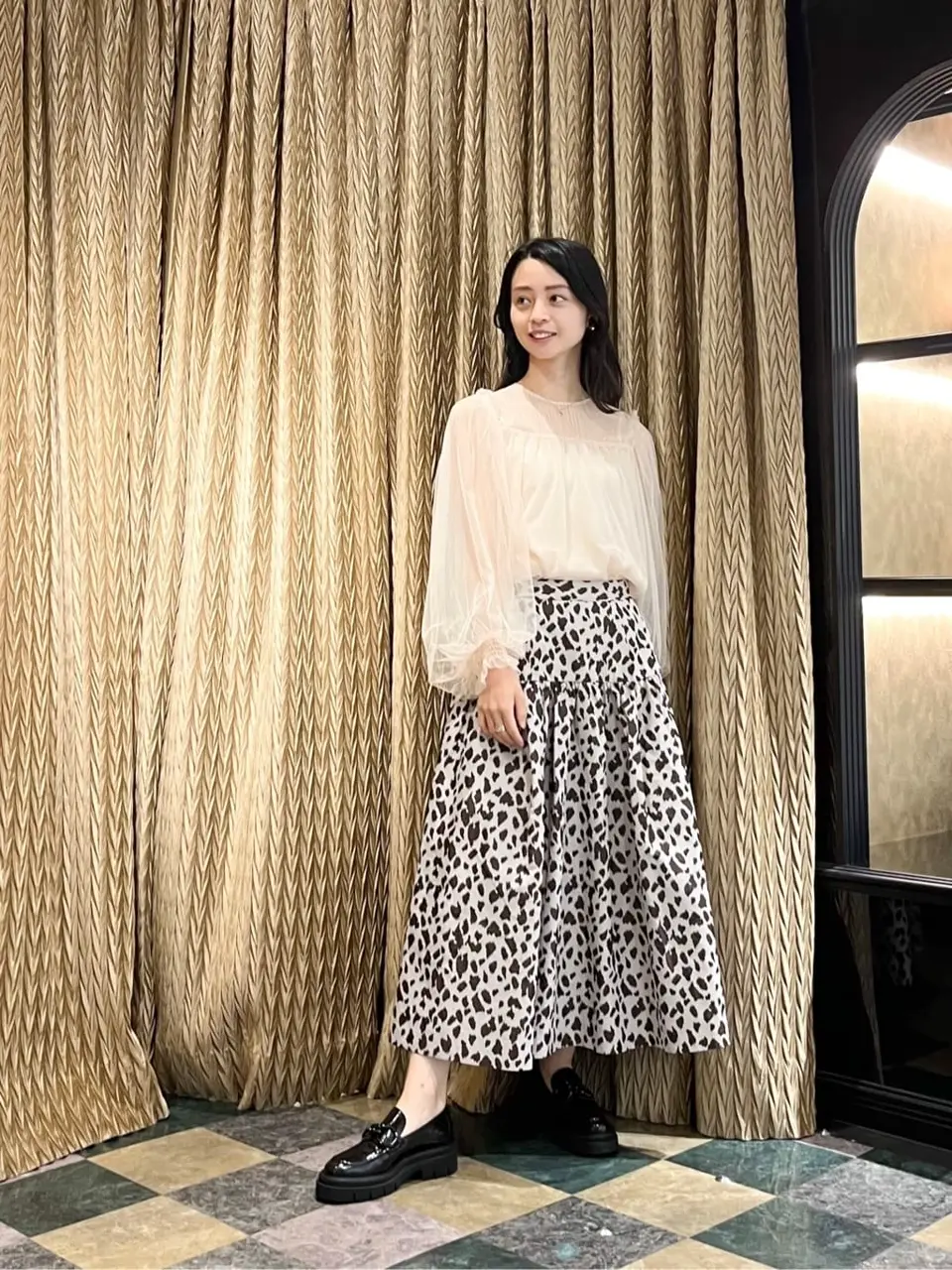 GRACE CONTINENTAL The Banquet yuri コーディネート画像