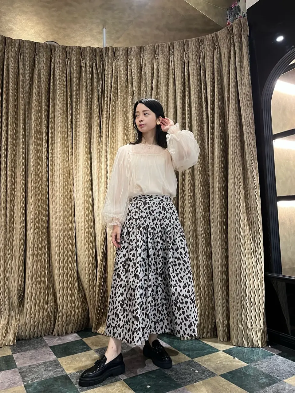 GRACE CONTINENTAL The Banquet yuri コーディネート画像