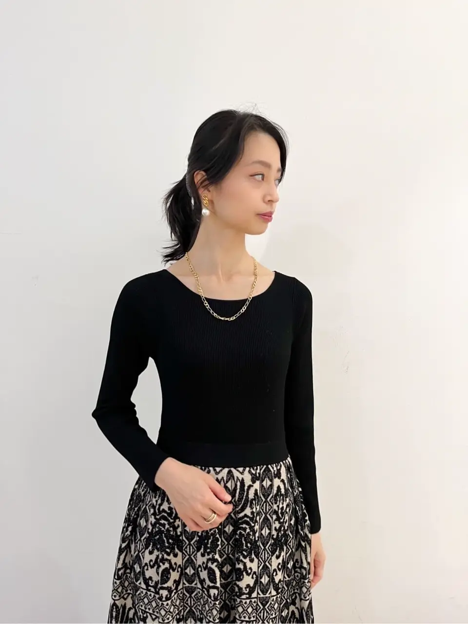 GRACE CONTINENTAL The Banquet yuri コーディネート画像