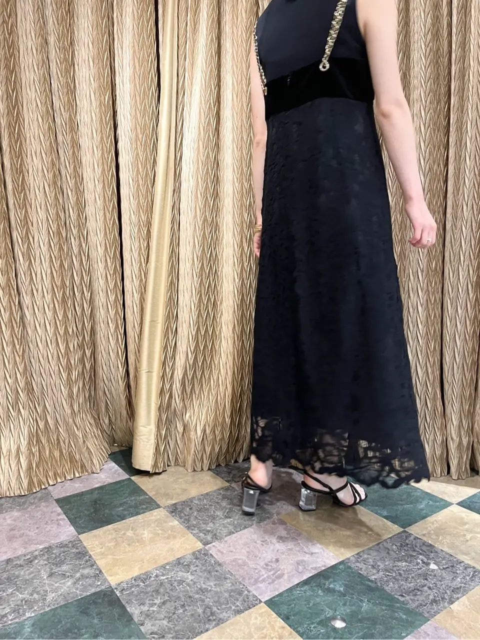 GRACE CONTINENTAL The Banquet yuri コーディネート画像