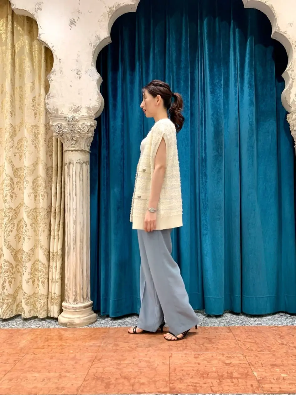 GRACE CONTINENTAL The Banquet eri コーディネート画像