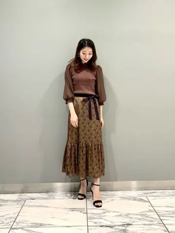 GRACE CONTINENTAL The Banquet eri コーディネート画像