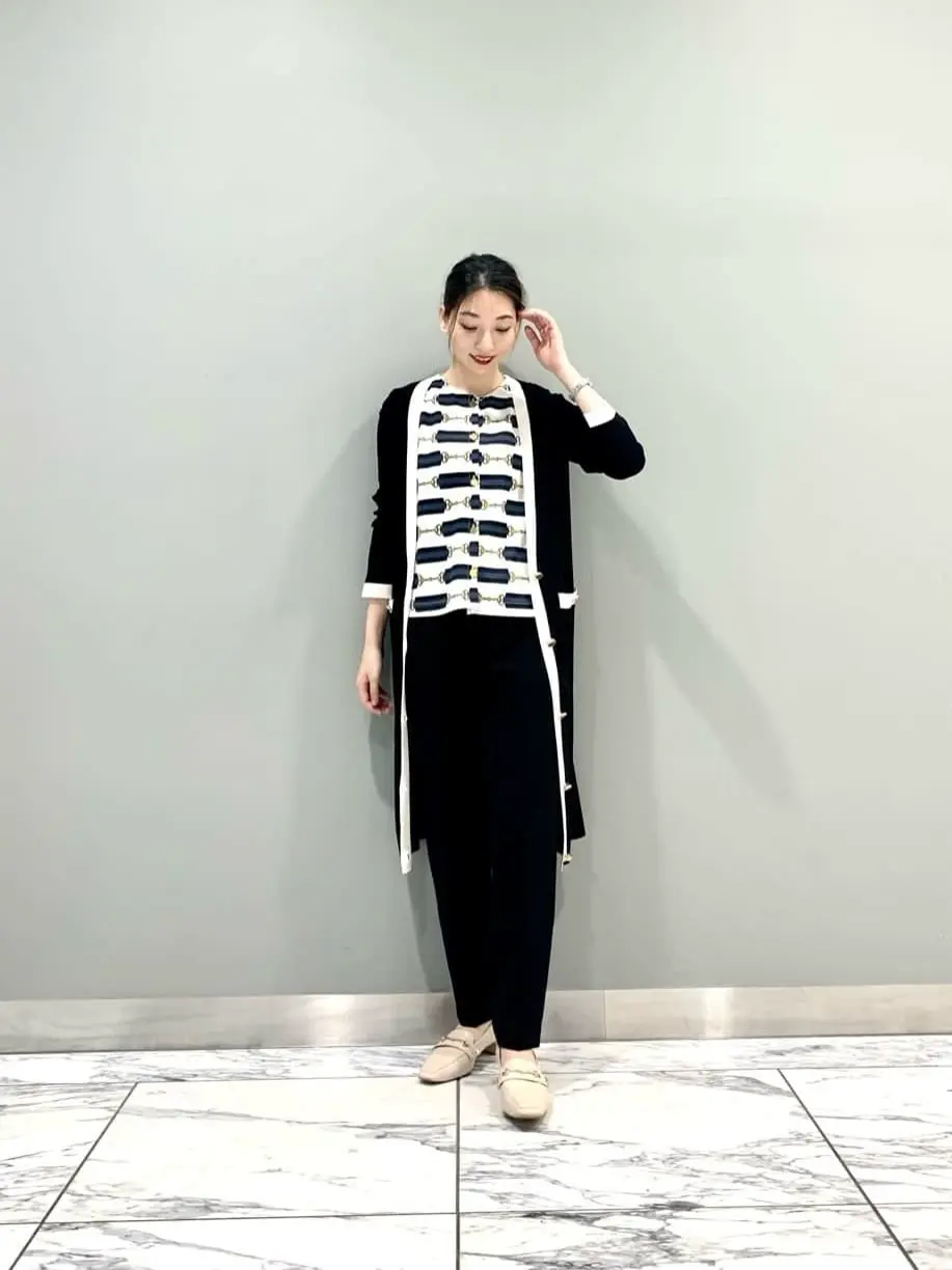 GRACE CONTINENTAL The Banquet eri コーディネート画像