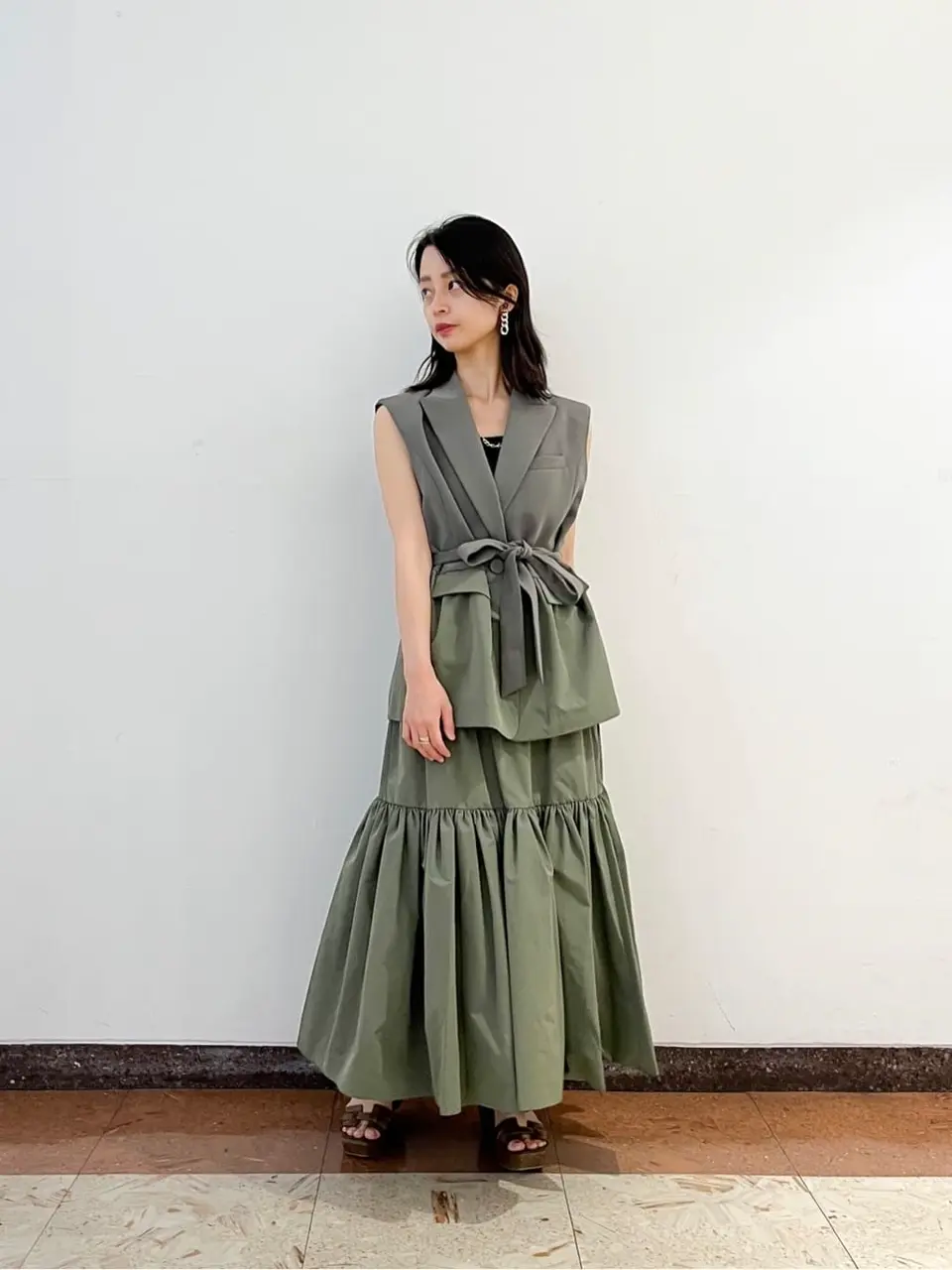 GRACE CONTINENTAL The Banquet yuri コーディネート画像