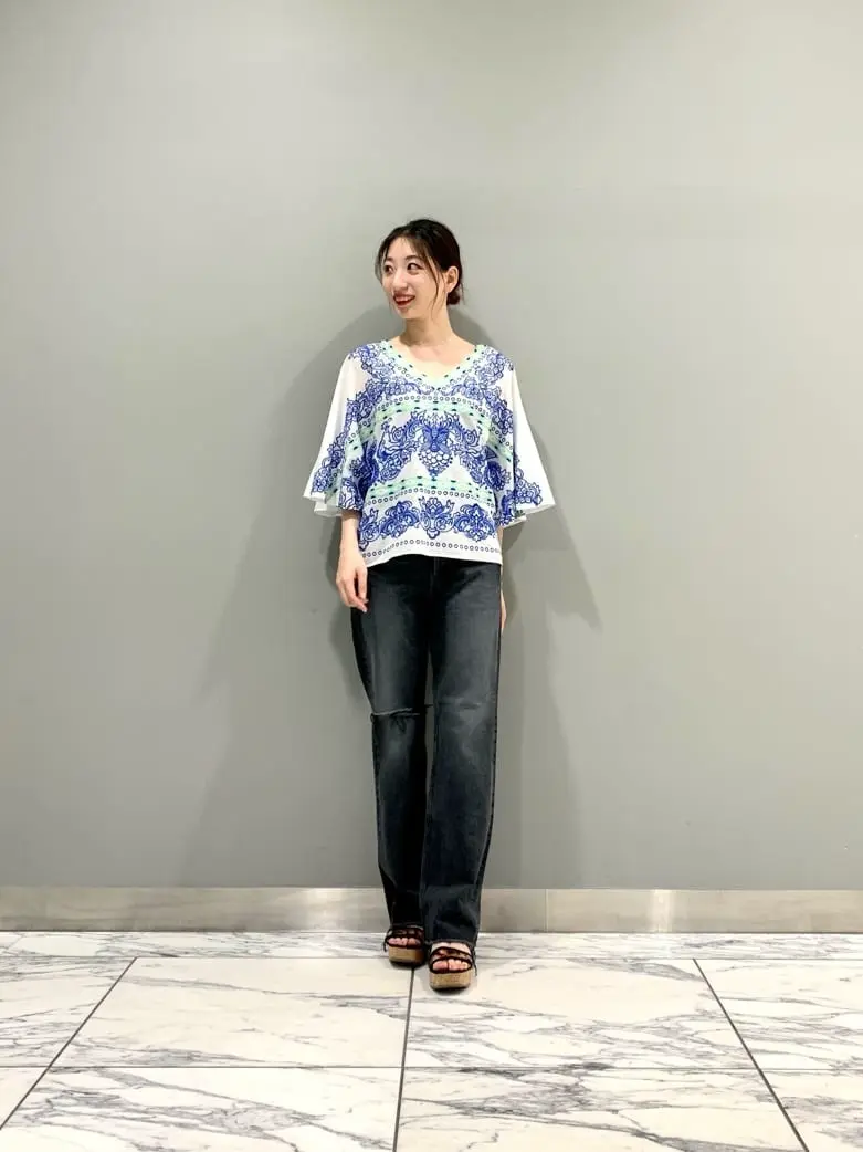 GRACE CONTINENTAL The Banquet eri コーディネート画像