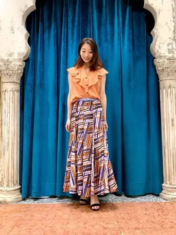 GRACE CONTINENTAL The Banquet eri コーディネート画像