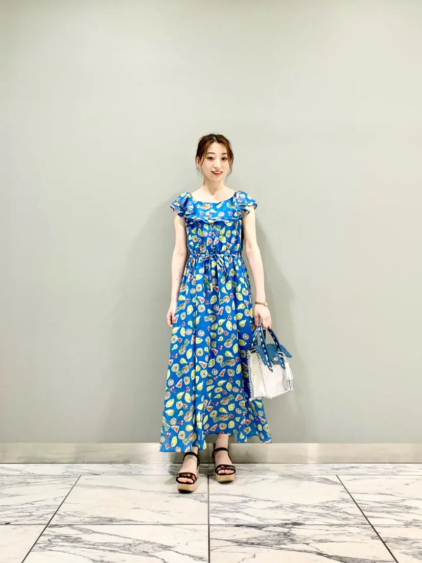 GRACE CONTINENTAL The Banquet eri コーディネート画像