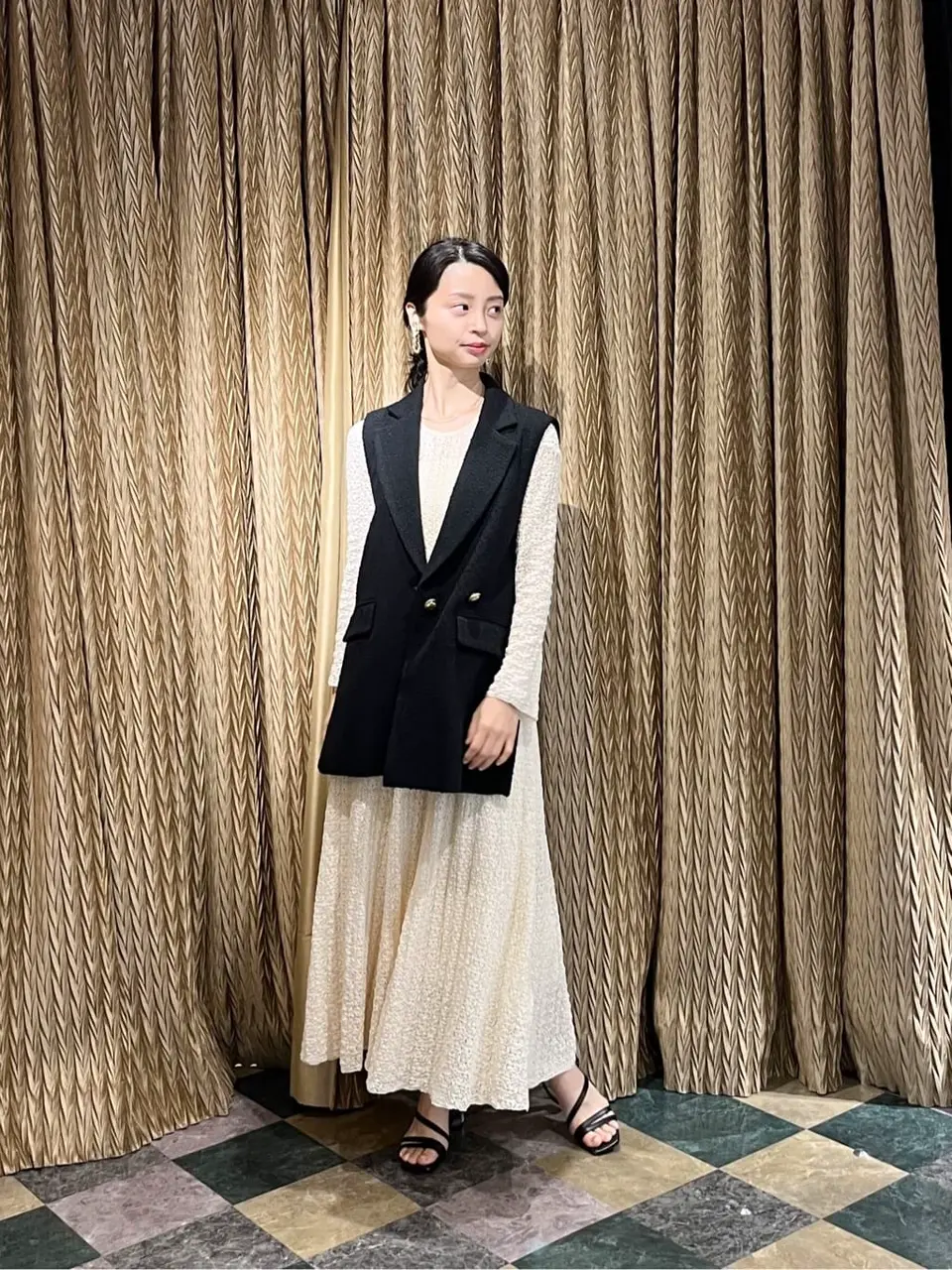 GRACE CONTINENTAL The Banquet yuri コーディネート画像