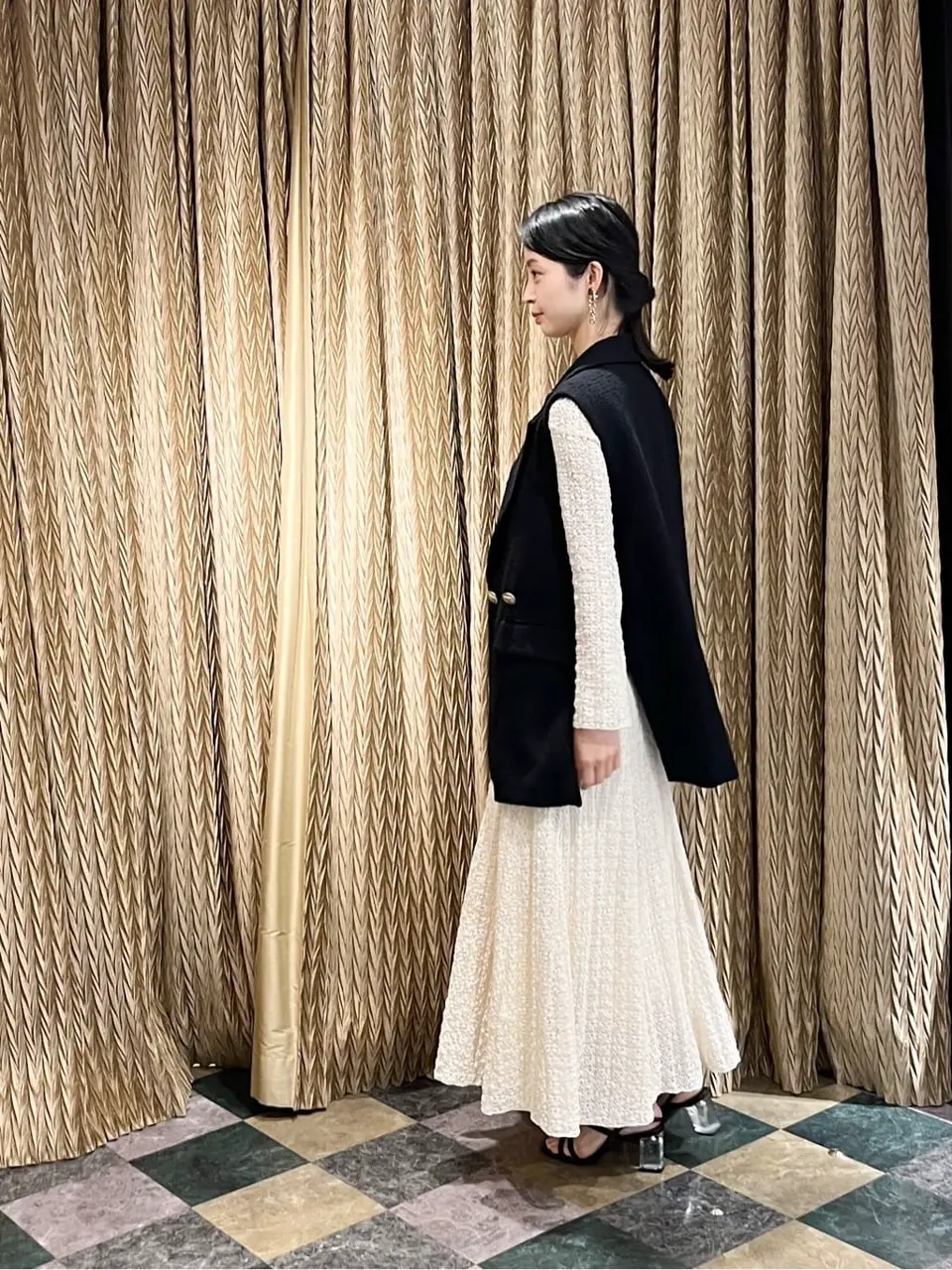 GRACE CONTINENTAL The Banquet yuri コーディネート画像