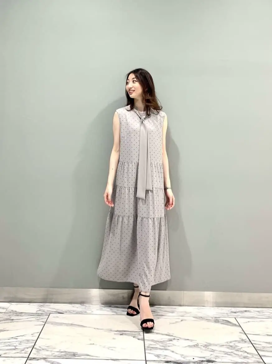 GRACE CONTINENTAL The Banquet eri コーディネート画像