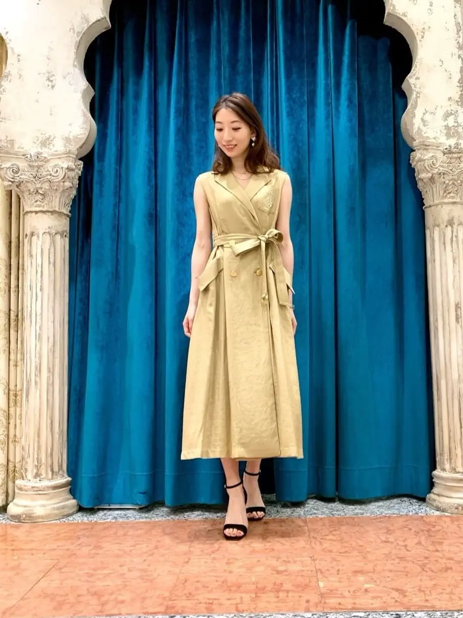 GRACE CONTINENTAL The Banquet eri コーディネート画像