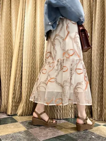 GRACE CONTINENTAL The Banquet yuri コーディネート画像