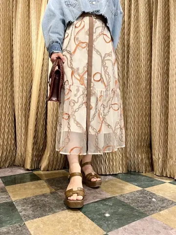 GRACE CONTINENTAL The Banquet yuri コーディネート画像