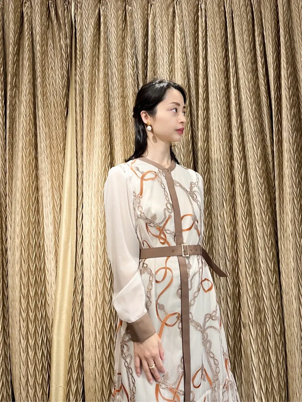 GRACE CONTINENTAL The Banquet yuri コーディネート画像