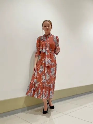 GRACE CONTINENTAL The Banquet Suzuka コーディネート画像