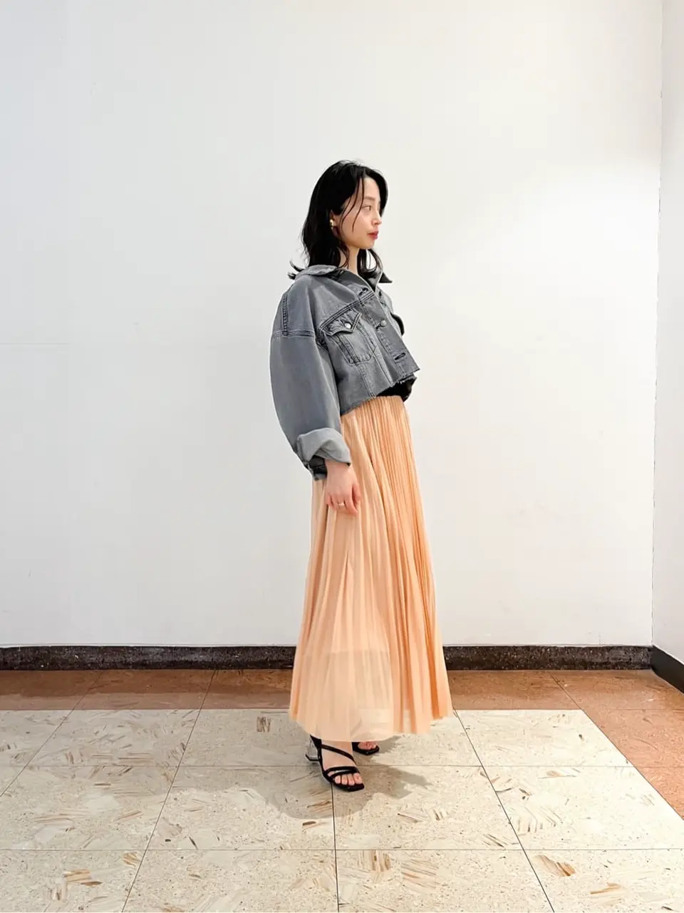 GRACE CONTINENTAL The Banquet yuri コーディネート画像