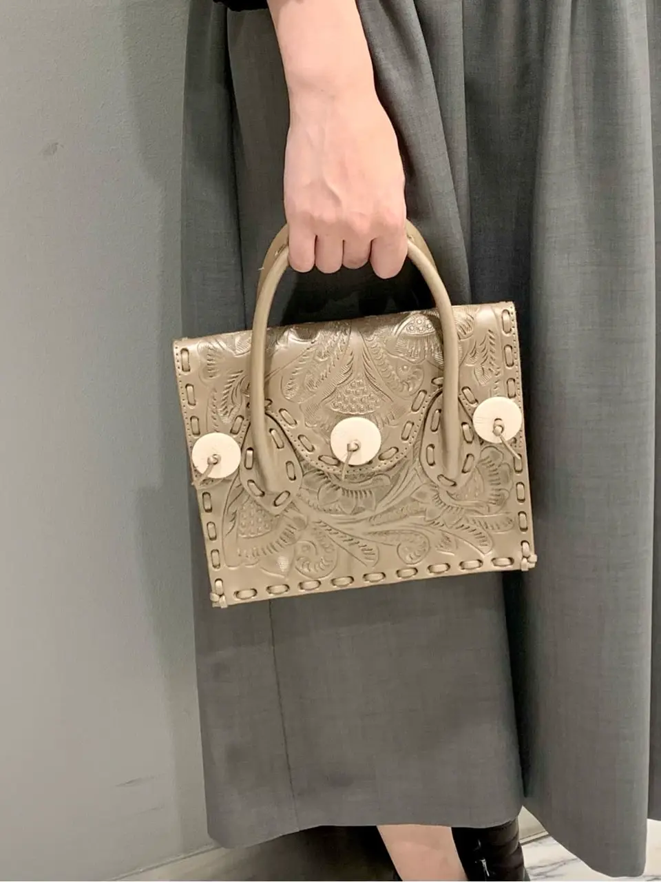 GRACE CONTINENTAL The Banquet eri コーディネート画像