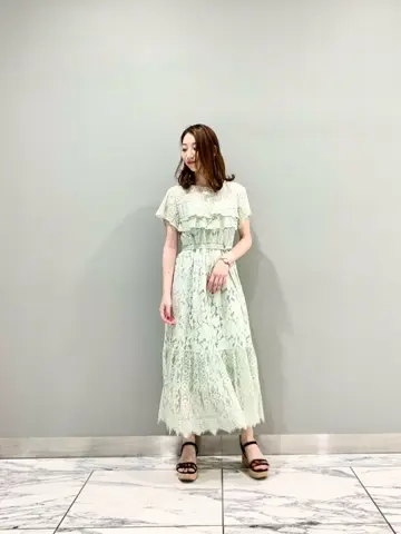 GRACE CONTINENTAL The Banquet eri コーディネート画像