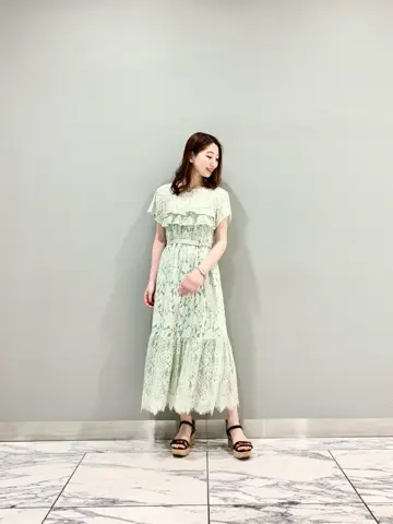 GRACE CONTINENTAL The Banquet eri コーディネート画像