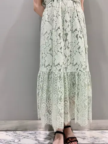 GRACE CONTINENTAL The Banquet eri コーディネート画像