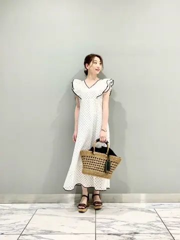 GRACE CONTINENTAL The Banquet eri コーディネート画像