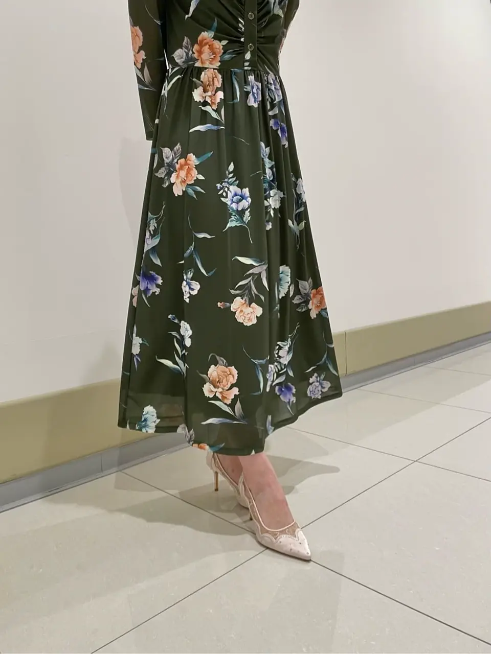 GRACE CONTINENTAL The Banquet Suzuka コーディネート画像