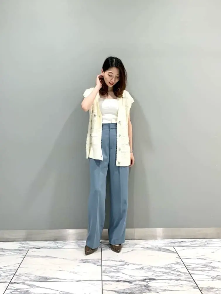 GRACE CONTINENTAL The Banquet eri コーディネート画像