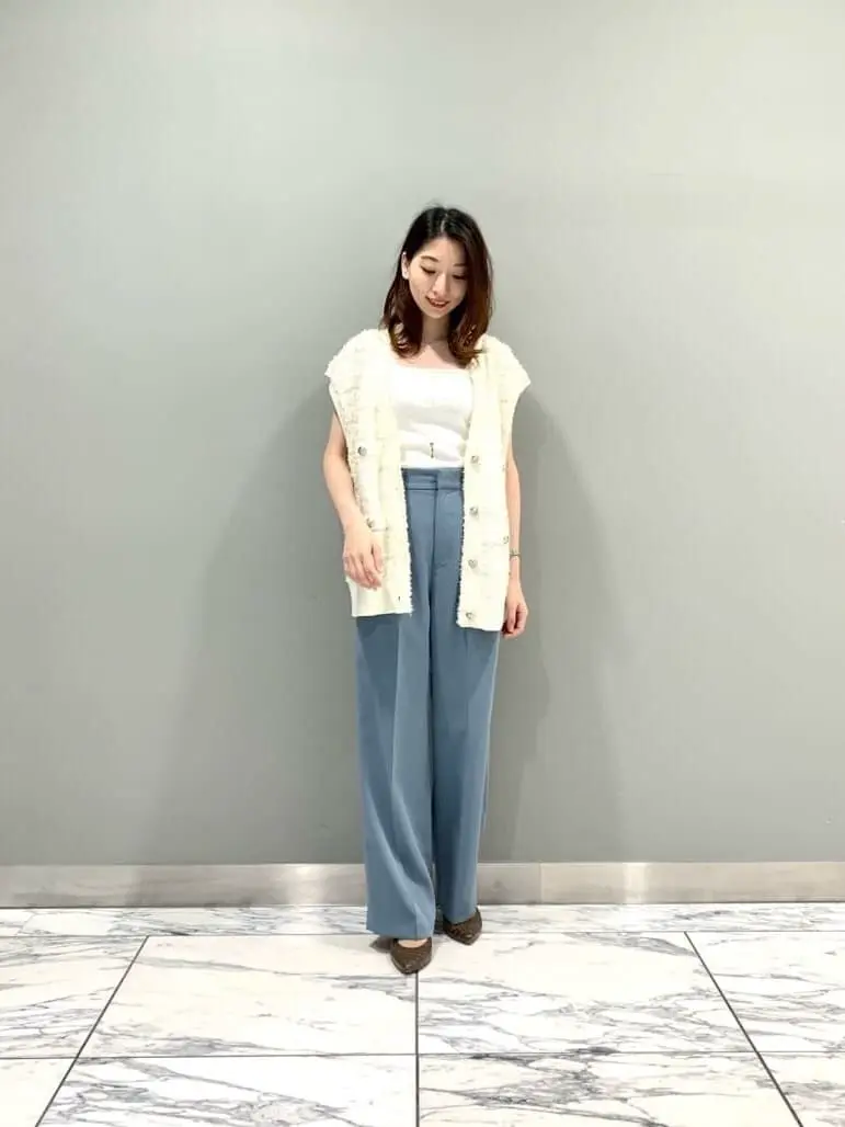 GRACE CONTINENTAL The Banquet eri コーディネート画像