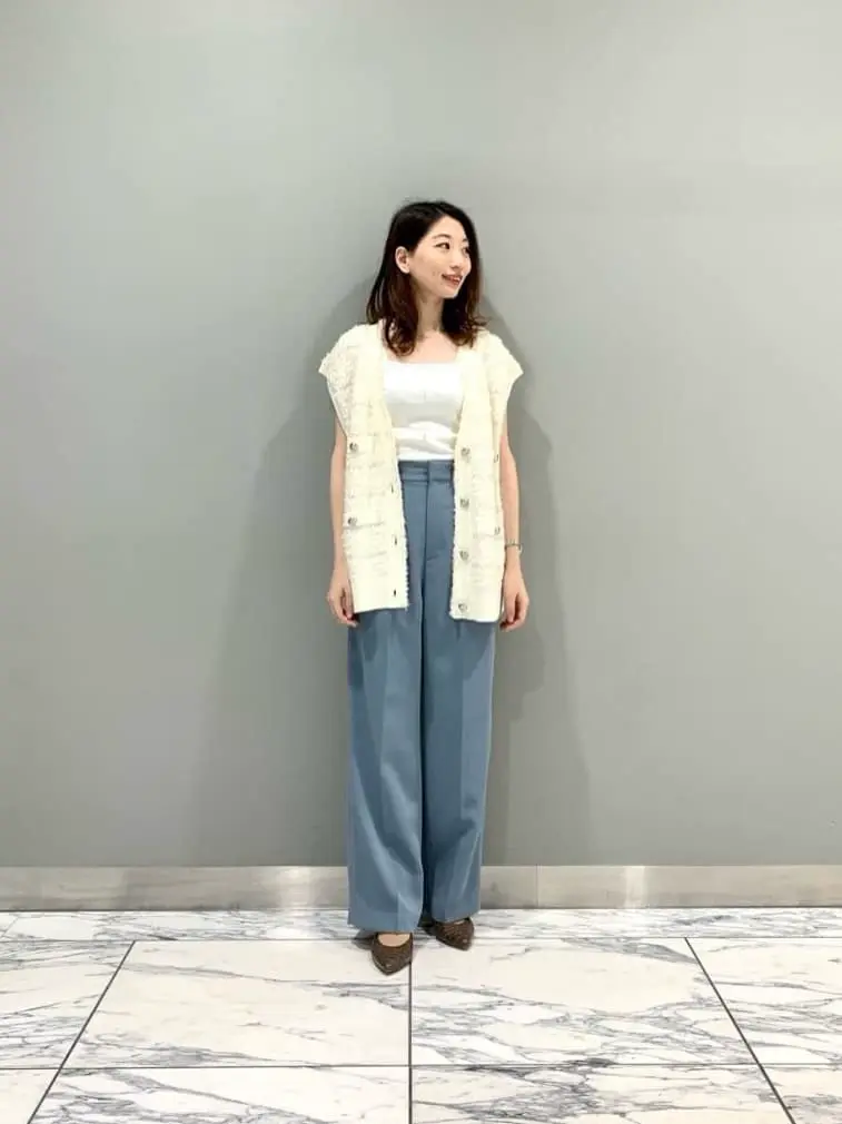 GRACE CONTINENTAL The Banquet eri コーディネート画像