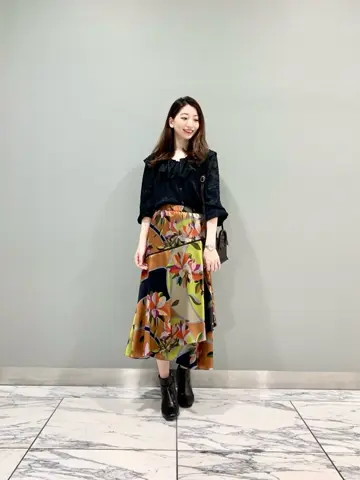 GRACE CONTINENTAL The Banquet eri コーディネート画像